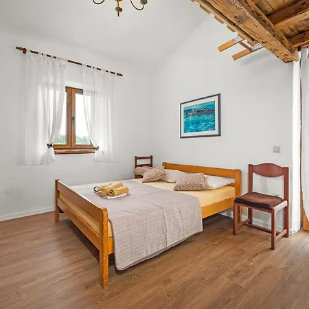 Villa Aldore In Central Istria For 6 Persons With Private Pool Cabrunici
