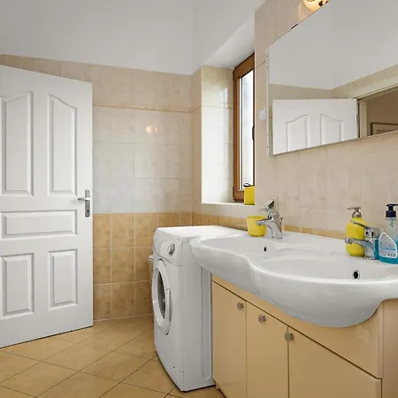 Aldore In Central Istria For 6 Persons With Private Pool Cabrunici