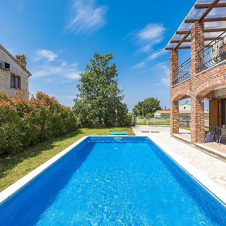 Aldore In Central Istria For 6 Persons With Private Pool Cabrunici