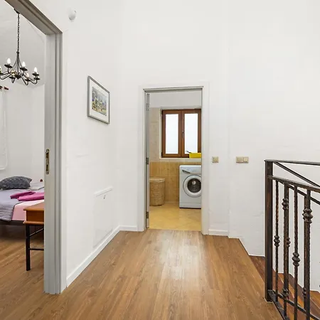 Aldore In Central Istria For 6 Persons With Private Pool Villa *
