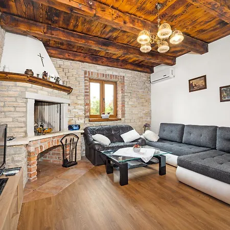 Aldore In Central Istria For 6 Persons With Private Pool Villa Cabrunici
